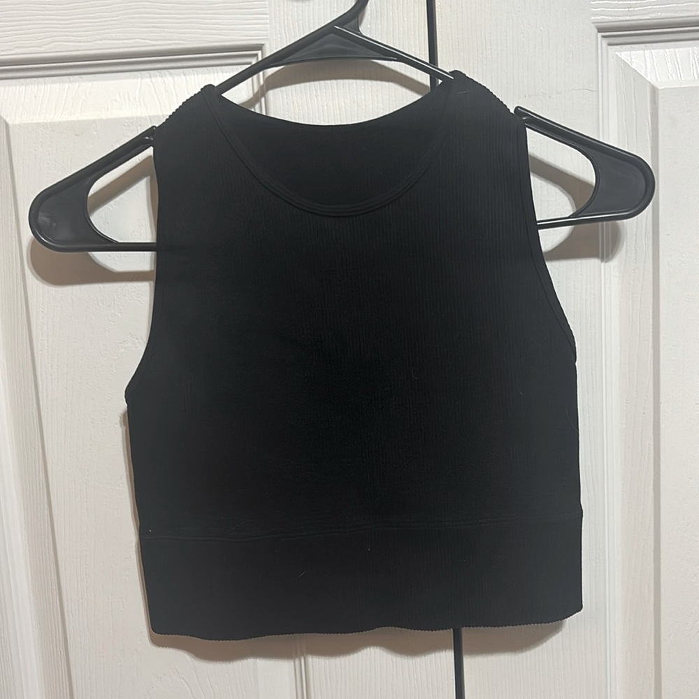women’s Gilly Hicks GO tank top/ sports bra